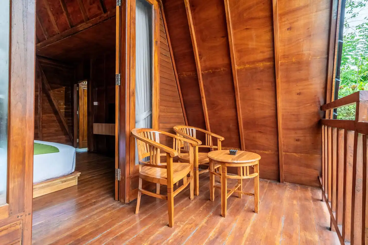 One Bedroom Triangle 5